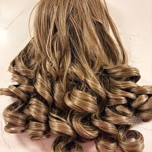 Luxurious Ash Blond Curly Hair Extension